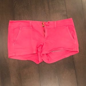 • AMERICAN EAGLE PINK SHORTS •